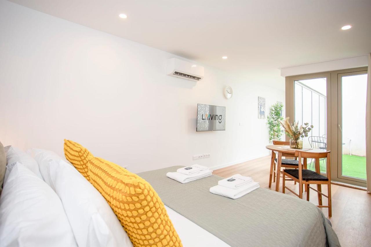 Liiiving In Porto - Downtown Essence Apartments Экстерьер фото
